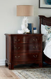 Nesari Bachelor Chest